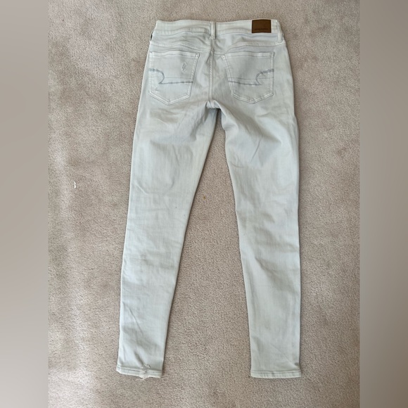 American Eagle Outfitters Jeans/Leggings. US 4. Light 
blue. - Picture 2 of 4